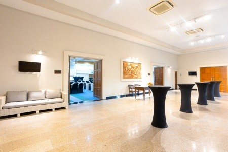 Thajsko Pattaya Pinnacle Grand Jomtien Resort & Spa 12 dňový pobyt Raňajky Letecky Letisko: Viedeň October 2026 ( 1/10/26-12/10/26)