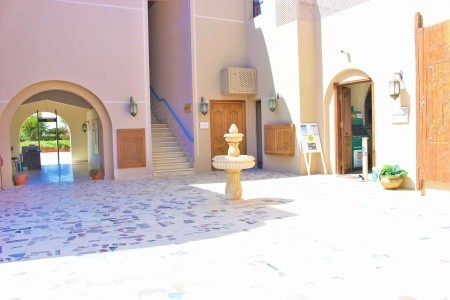Rohanou Beach Resort - 9