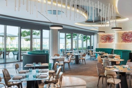 Spojené arabské emiráty Dubaj W Dubai The Palm 9 dňový pobyt Polpenzia Letecky Letisko: Praha February 2027 (27/02/27- 7/03/27)