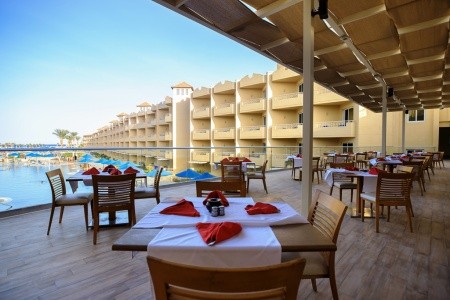 Amwaj Beach Club Resort & Aqua Park - 13
