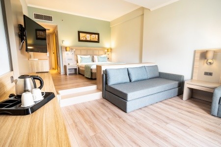 Turecko Kusadasi Aqua Fantasy Resort 10 dňový pobyt Ultra All inclusive Letecky Letisko: Viedeň September 2026 ( 5/09/26-14/09/26)