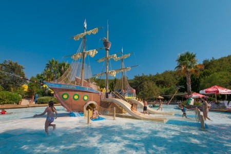 Turecko Kusadasi Aqua Fantasy Resort 10 dňový pobyt Ultra All inclusive Letecky Letisko: Viedeň September 2026 ( 5/09/26-14/09/26)