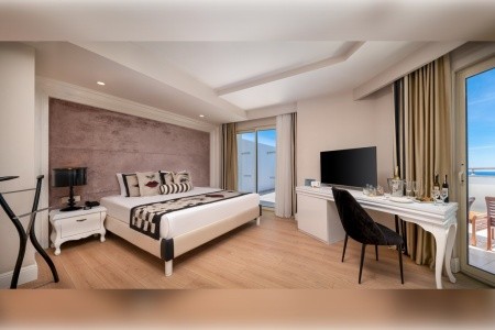 Delphin Imperial - 23