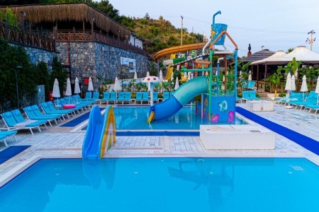 Ramada Resort Kusadasi & Golf - 63