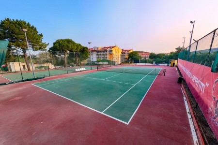 Ramada Resort Kusadasi & Golf - 96