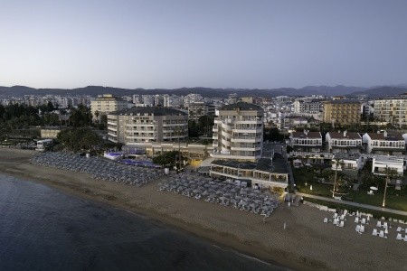 Aska Just In Beach - 6