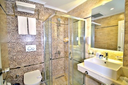 Club Big Blue Suite - 31