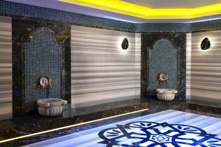 Club Big Blue Suite - 81