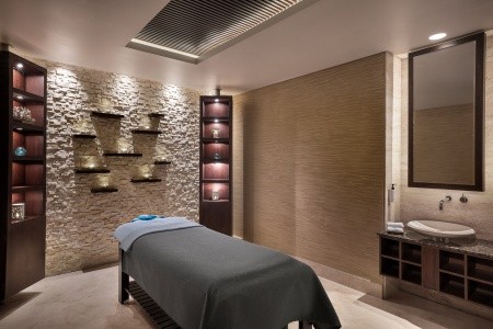 Spojené arabské emiráty Abu Dhabi Beach Rotana Hotel & Tower 12 dňový pobyt All Inclusive Letecky Letisko: Praha May 2027 (14/05/27-25/05/27)