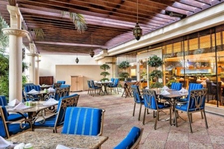 Spojené arabské emiráty Sharjah Coral Beach Resort 10 dňový pobyt Polpenzia Letecky Letisko: Praha January 2027 (10/01/27-19/01/27)