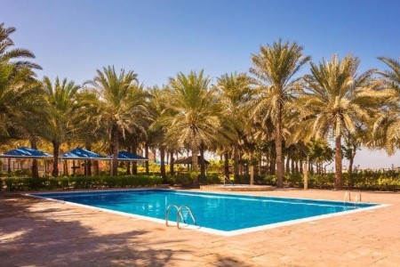 Spojené arabské emiráty Sharjah Coral Beach Resort 10 dňový pobyt Polpenzia Letecky Letisko: Praha January 2027 (10/01/27-19/01/27)