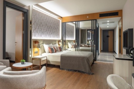 Mylome Luxury Hotel & Resort - 40