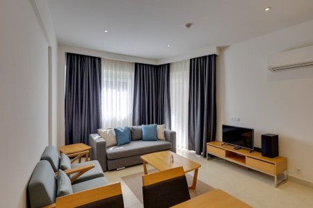 Ramada Hotel & Suites By Wyndham - 30