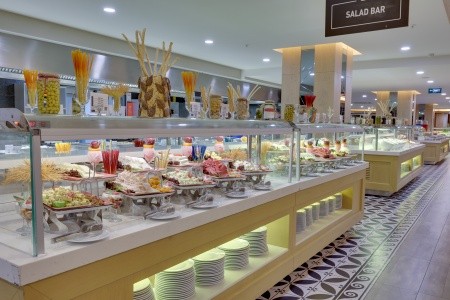 Ramada Hotel & Suites By Wyndham - 52