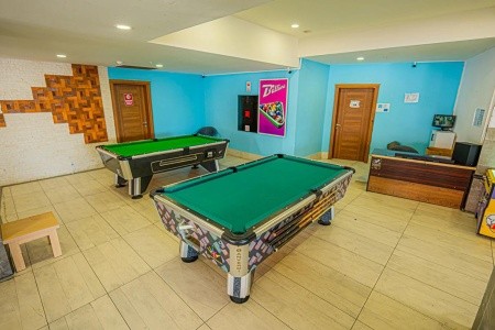 Ramada Hotel & Suites By Wyndham - 95