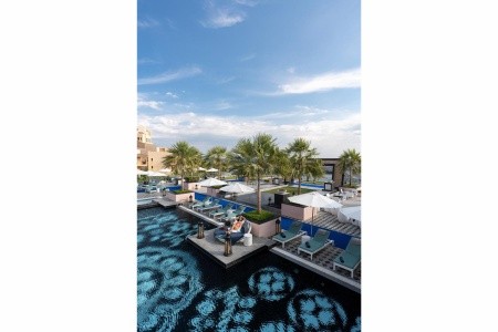 Spojené arabské emiráty Fujairah Fairmont Fujairah Beach Resort 10 dňový pobyt All Inclusive Letecky Letisko: Praha August 2026 ( 4/08/26-13/08/26)