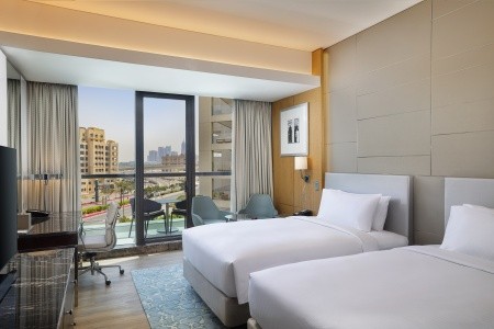 Hilton Dubai Palm Jumeirah - 11