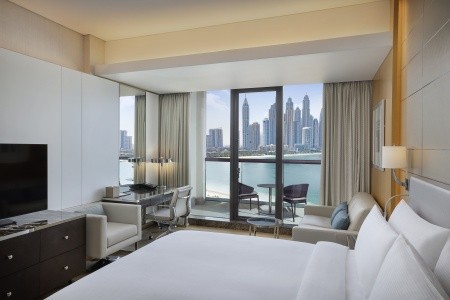 Hilton Dubai Palm Jumeirah - 36