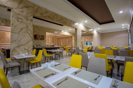 Flamingo Beach Resort - 29