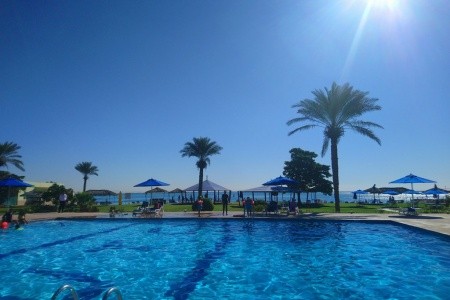 Flamingo Beach Resort - 42