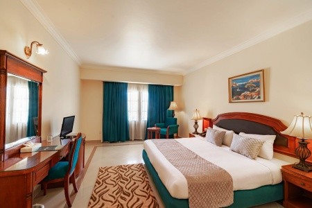 Coral Hills Resort - 11