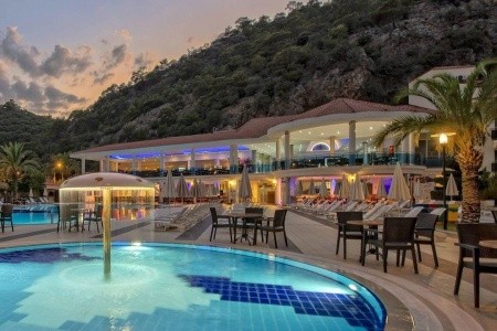 Montebello Resort