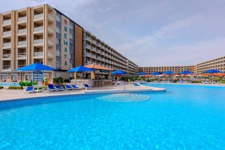 Rewaya Luxury Resort - 41