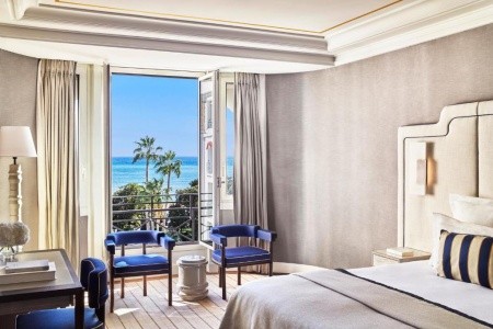 Hôtel Barrière Le Majestic