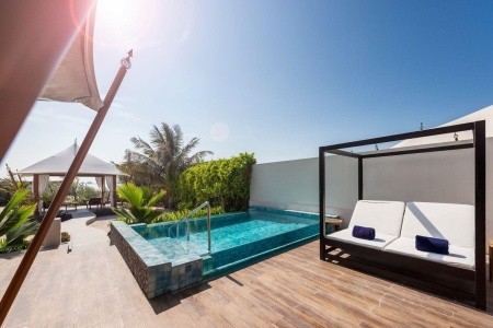 Spojené arabské emiráty Ras Al Khaimah The Ritz Carlton 6 dňový pobyt Raňajky Letecky Letisko: Praha November 2026 (10/11/26-15/11/26)