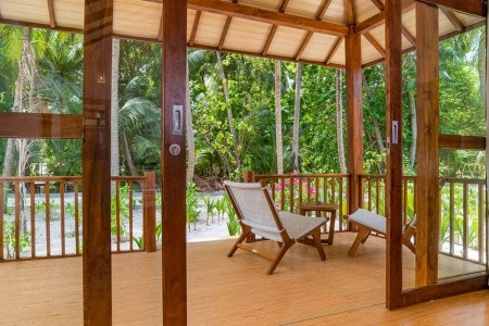 Maldivy Atol Ari Fiyavalhu Maldives 9 dňový pobyt Plná penzia Letecky Letisko: Praha January 2027 ( 1/01/26- 9/01/27)