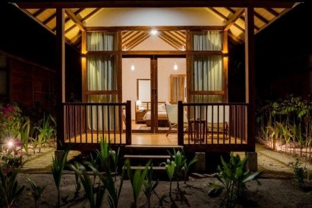 Maldivy Atol Ari Fiyavalhu Maldives 9 dňový pobyt Plná penzia Letecky Letisko: Praha January 2027 ( 1/01/26- 9/01/27)