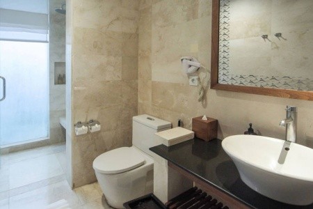 Candi Beach Resort & Spa