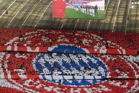 Fc Bayern München - Eintracht Frankfurt / Német Bajnokság / 2027. Május 22-23.
