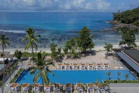 Avani Seychelles Barbarons Resort & Spa