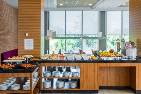 Tryp Madrid Chamartín Hotel