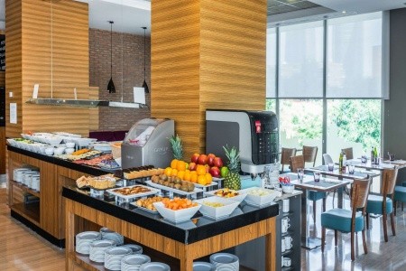 Tryp Madrid Chamartín Hotel