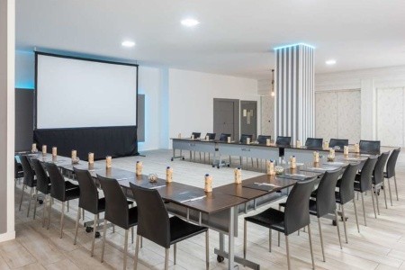 Tryp Madrid Chamartín Hotel