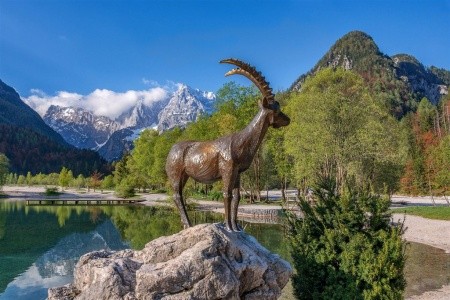 JARNÍ SLOVINSKO: POSTOJNA, JEZERO BLED A JULSKÉ ALPY - 1