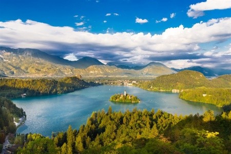 JARNÍ SLOVINSKO: POSTOJNA, JEZERO BLED A JULSKÉ ALPY - 4