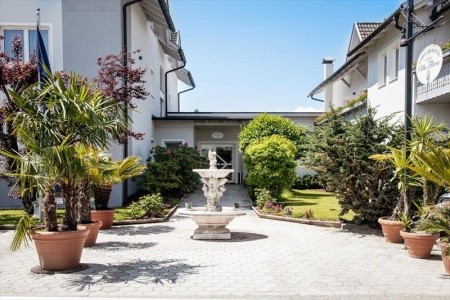 Villa Flora