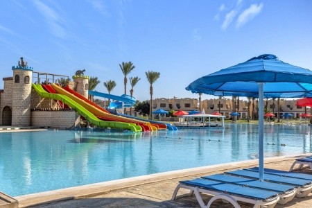 Royal Lagoons Aqua Park Resort & Spa - 4