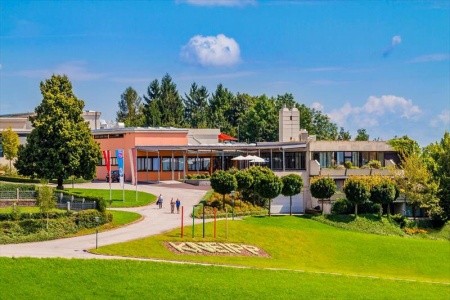 Kurhaus Bad Kreuzen (Bad Kreuzen)