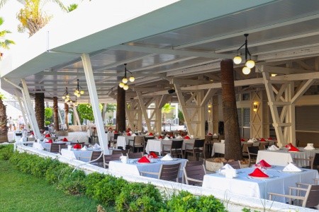 Crystal Admiral Resort & Spa - 48