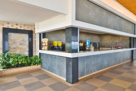 Crystal Admiral Resort & Spa - 84