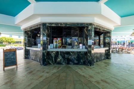 Crystal Admiral Resort & Spa - 85