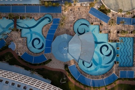 Crystal Admiral Resort & Spa - 92