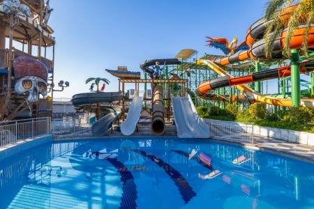 Crystal Admiral Resort & Spa - 101
