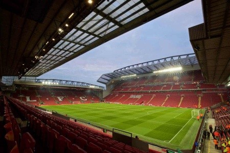 Liverpool - Everton / Angol Bajnokság / 2027. Január 30-31.