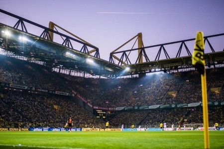Borussia Dortmund - Freiburg / Német Bajnokság / 2027. Január 16-17.