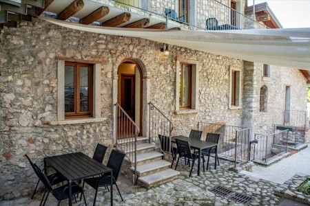 Borgo Clear Dawn